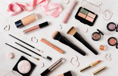 コレやれば垢抜ける!今日から使える別人級メイクテクを紹介